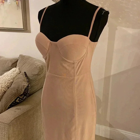 Misha Collection mesh dress size medium - Picture 4 of 6
